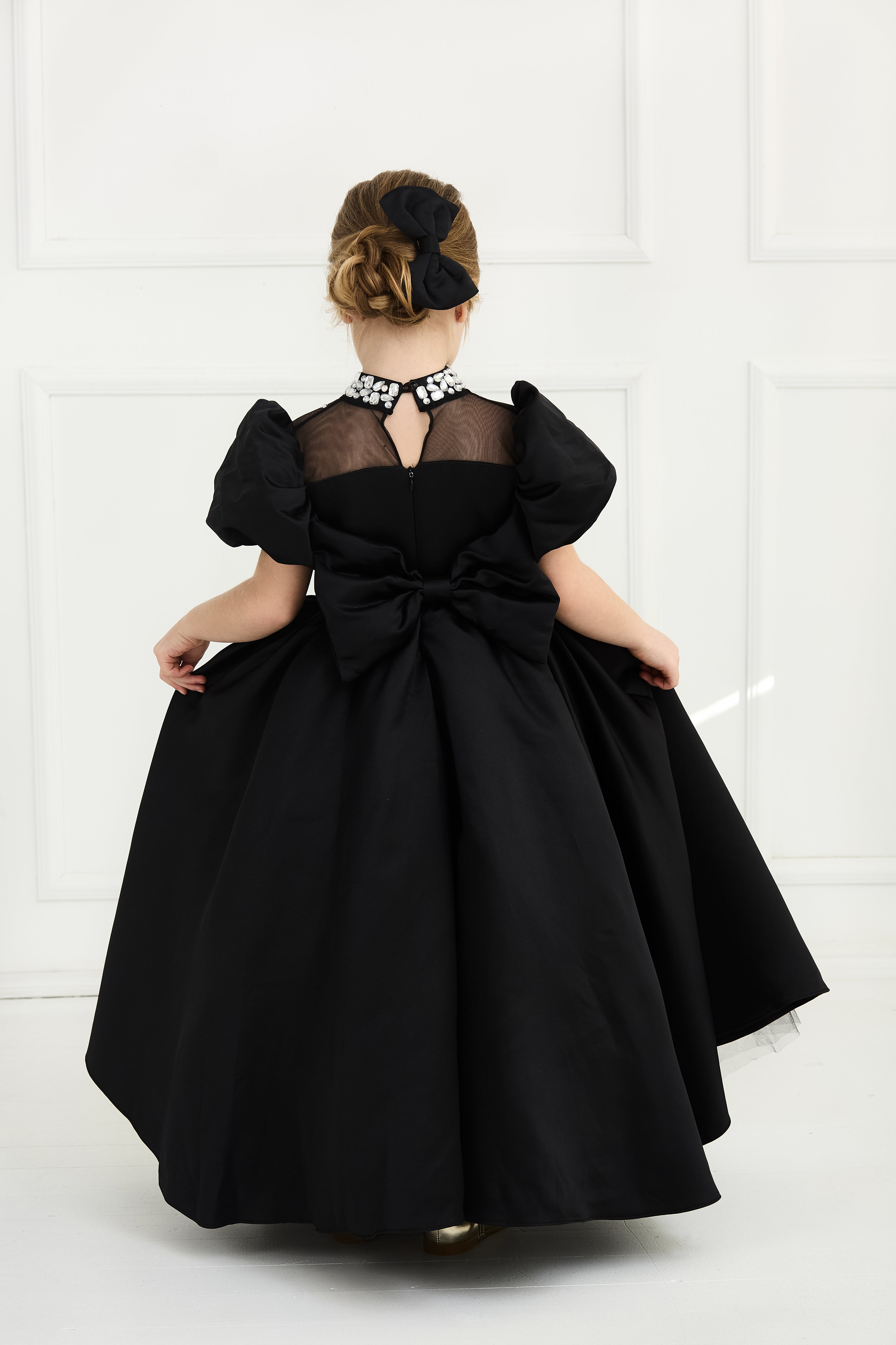 Black Queen Dress
