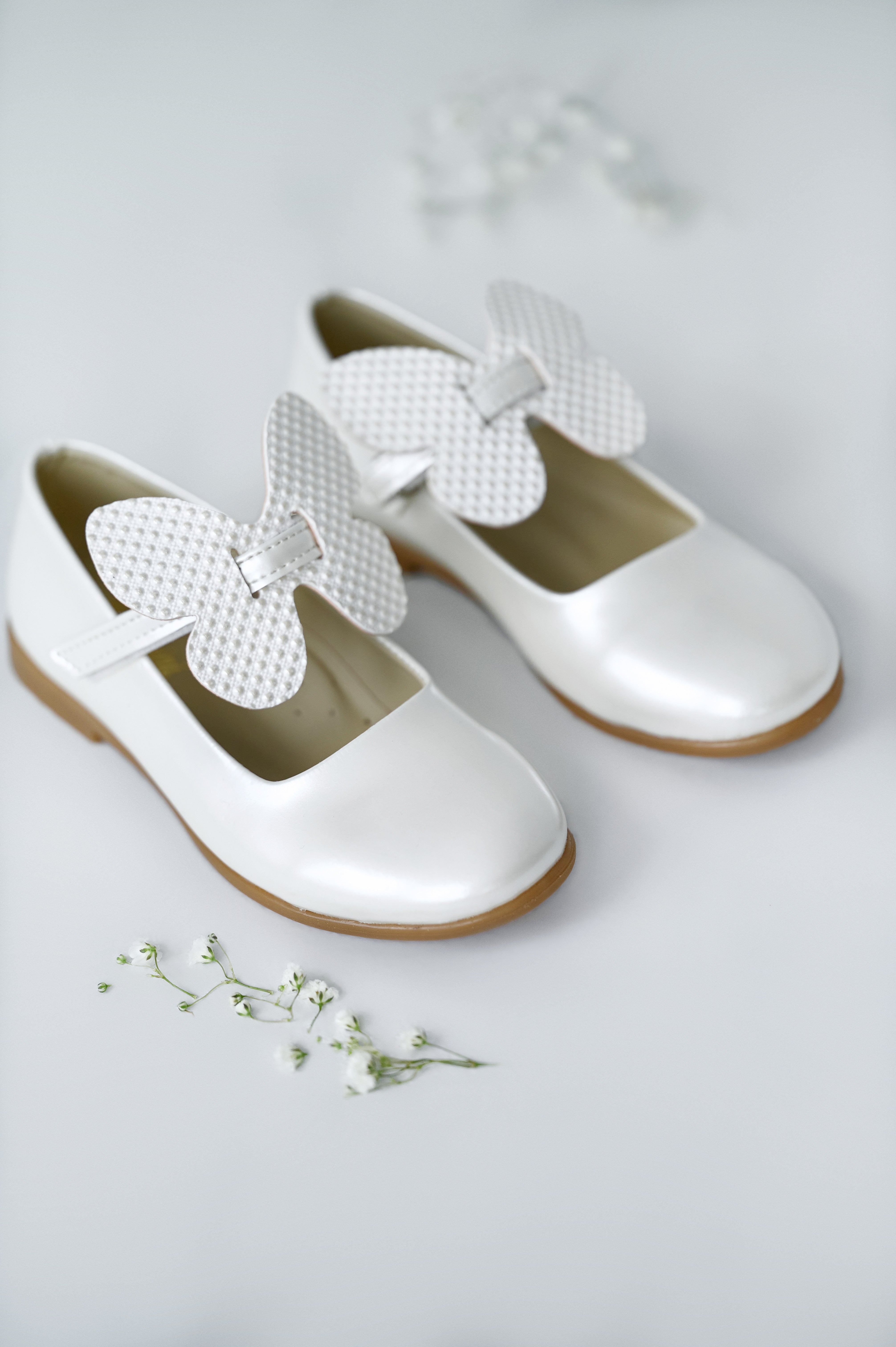 White Shoes With Butterfly