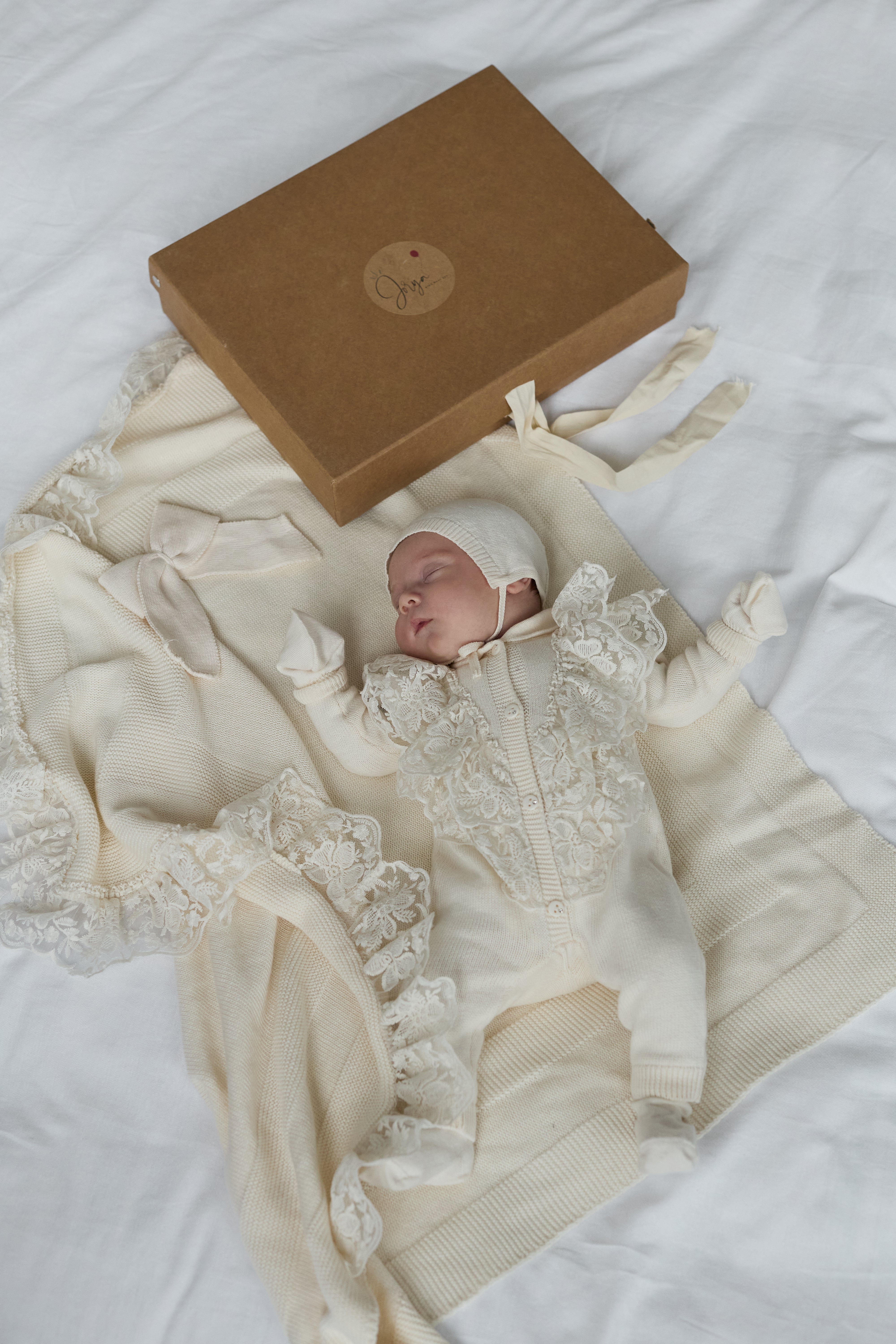 Luxury Organic Baby Gift Set – 5 Pieces